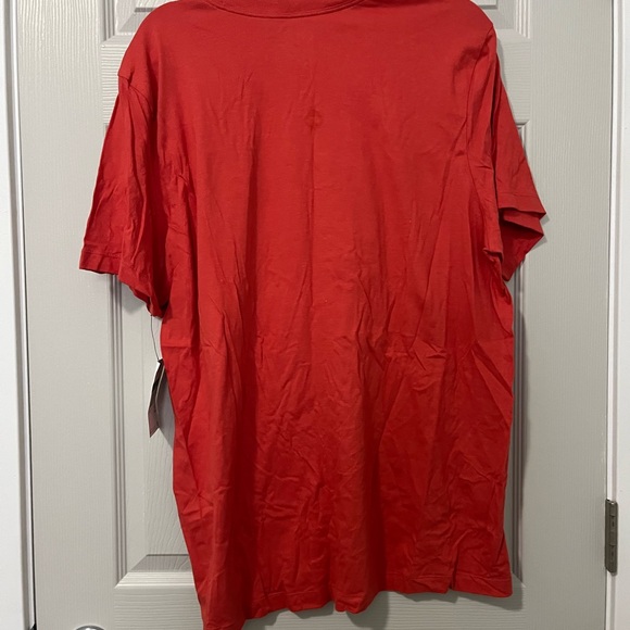 Unisex Nike Tee NWT - Picture 3 of 3